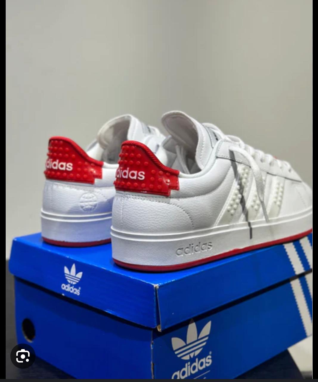 TENIS ADIDAS LEGO