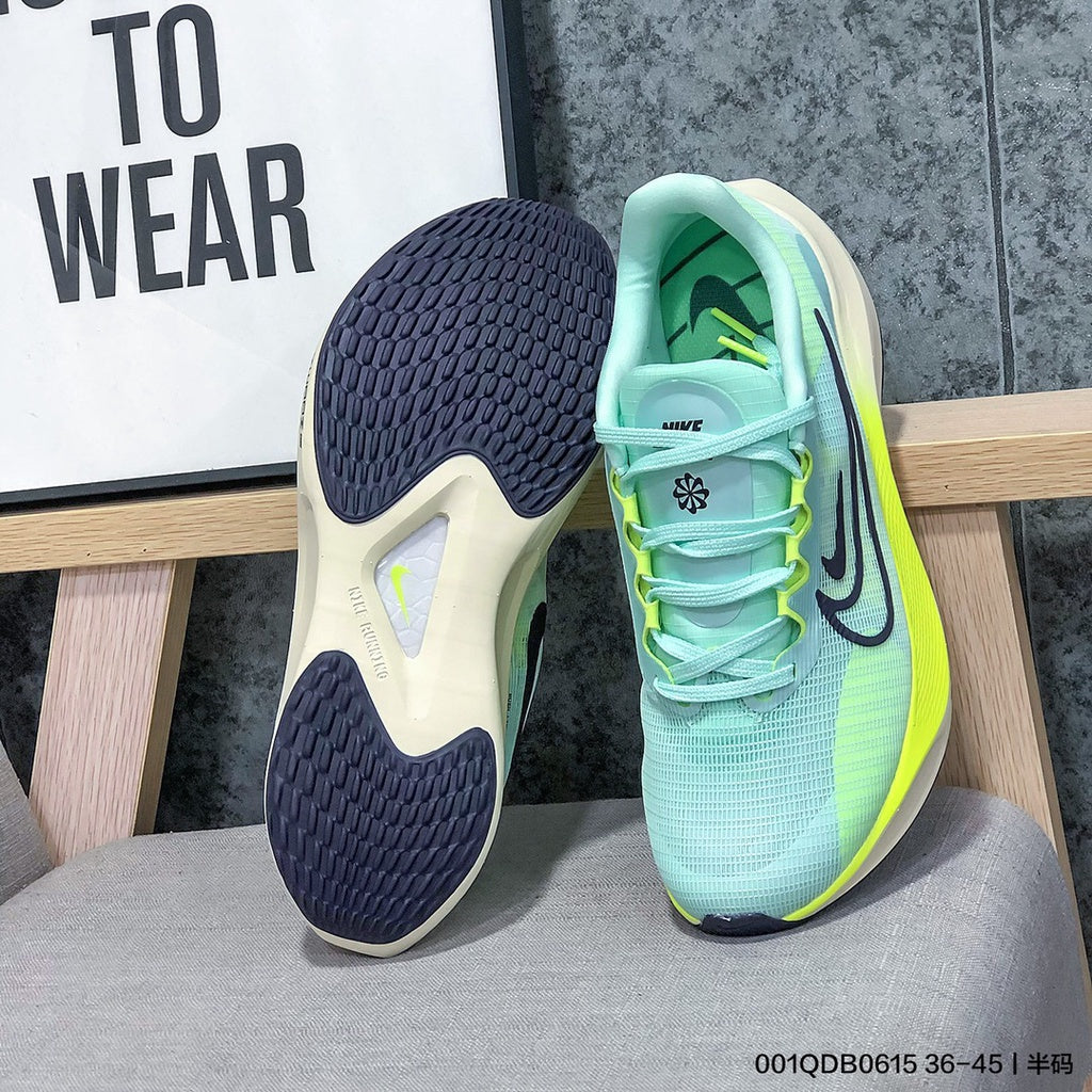 ZOOM FLY 5